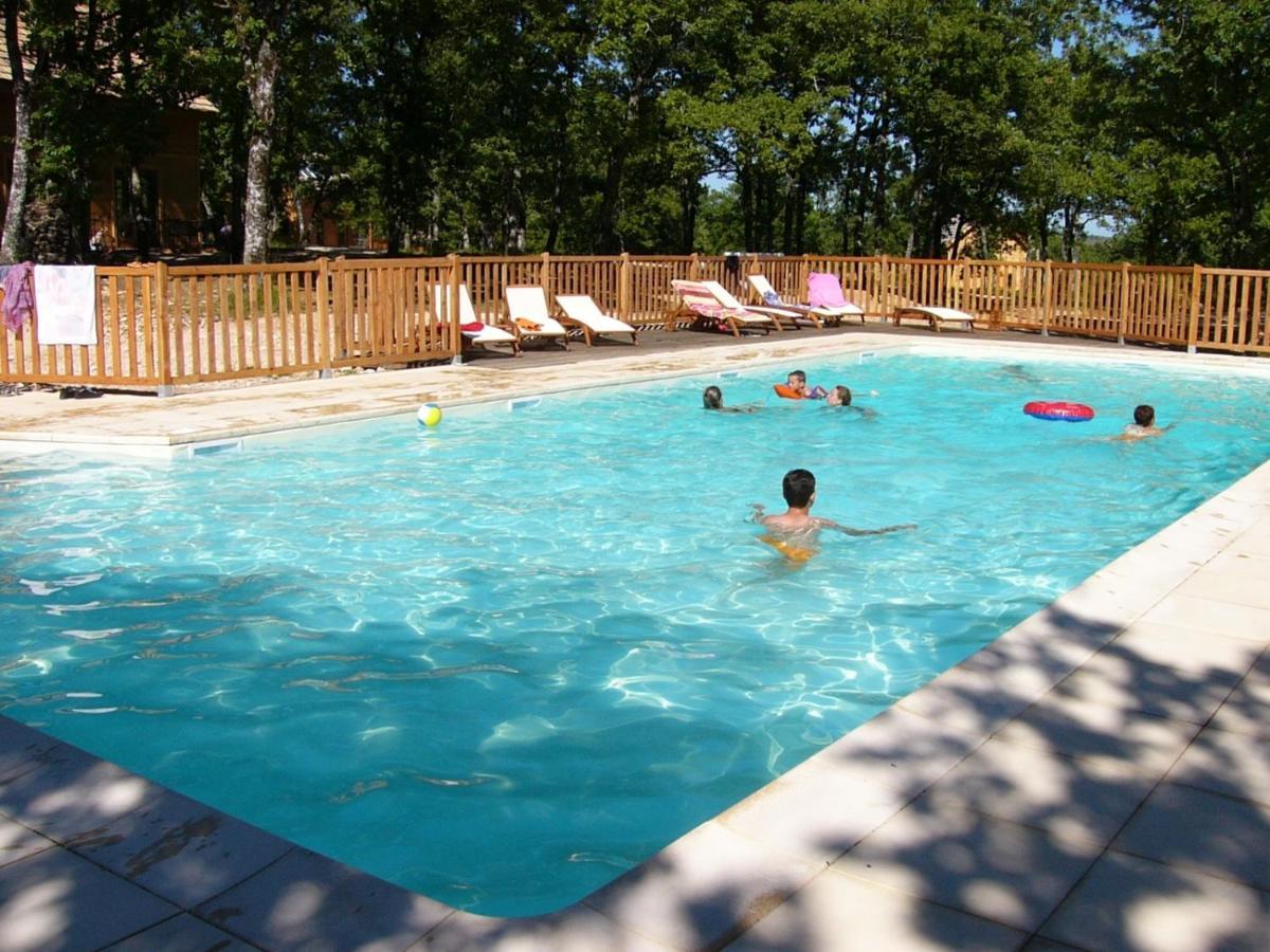Le Bois De Faral Hotel Le Bastit ภายนอก รูปภาพ