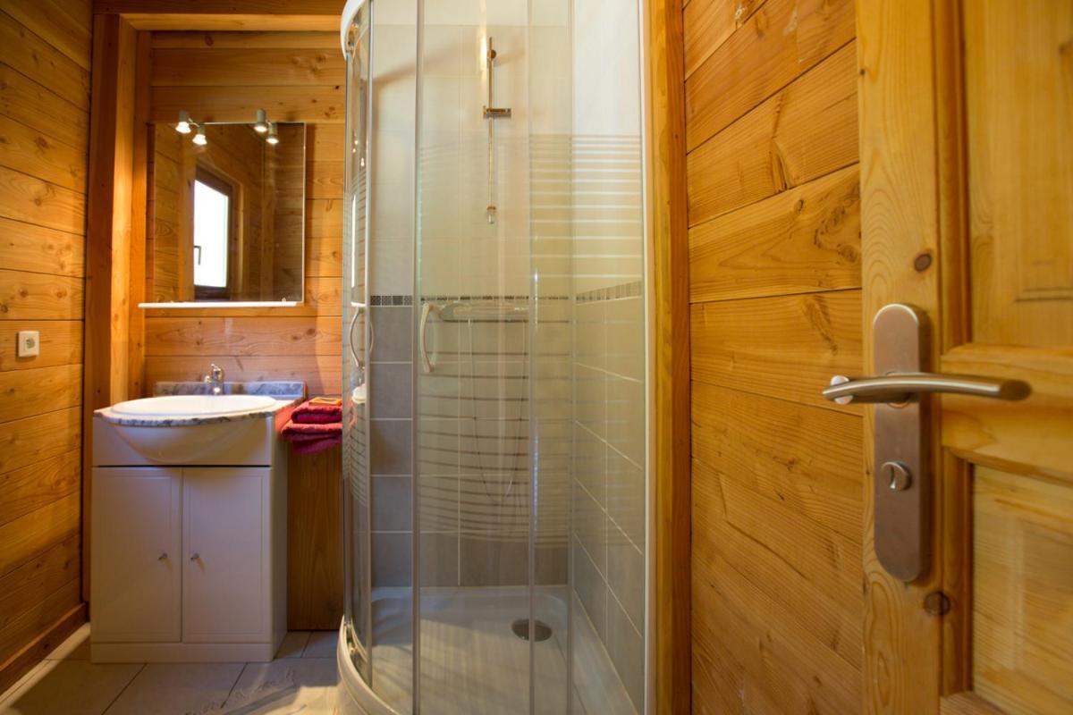 Le Bois De Faral Hotel Le Bastit ภายนอก รูปภาพ